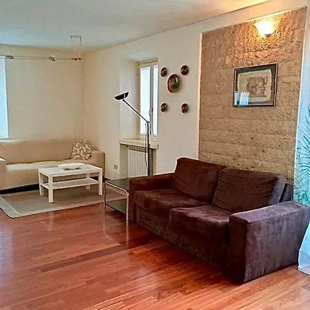 Apartment Balcone *